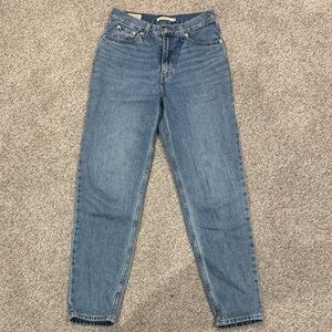 Levi's Women's Straight Leg Blue Jeans